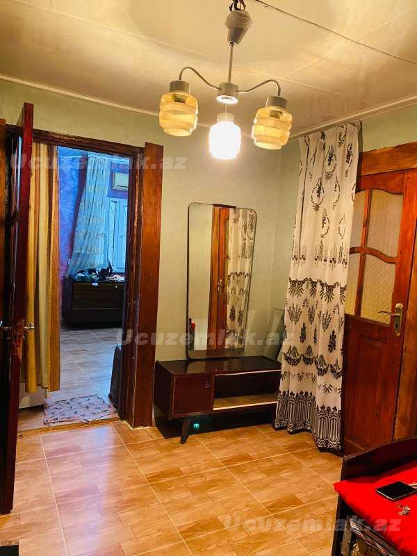 kiraye-ayliq-3-otaqli-heyet-evi-villa-baki-nesimi-rayonu-3-cu-mikrorayon-kmarks-heykeli-yaninda-hey
