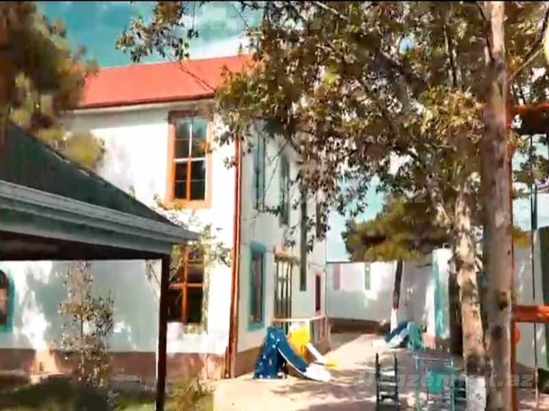satilir-10-otaqli-heyet-evi-villa-baki-sabuncu-rayonu-eliyar-eliyev