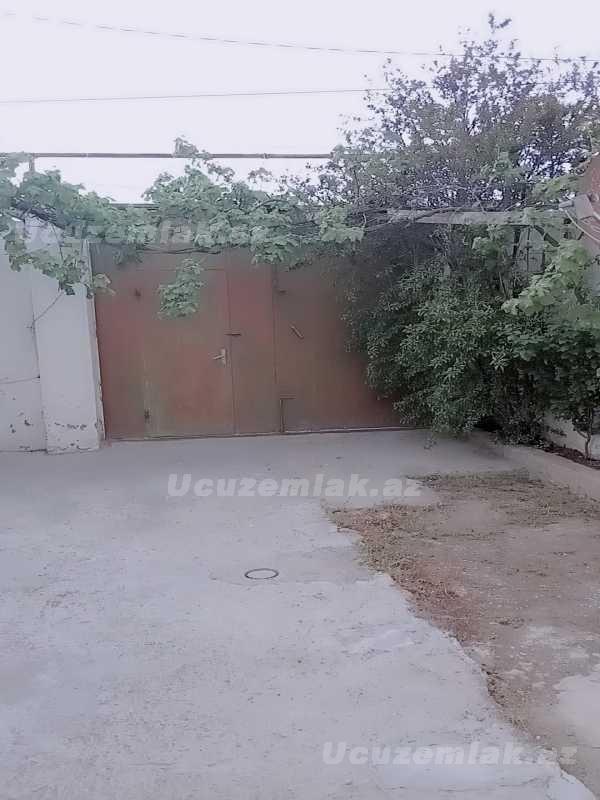 satilir-4-otaqli-heyet-evi-villa-baki-bineqedi-rayonu-bineqedi-qes-ev-2-dasdandir-ustunu-qa