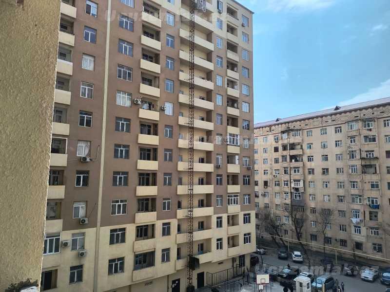 satilir-3-otaqli-menzil-sumqayit-10-cu-mikrorayon-sumqayit-seheri-10-cu-mikr