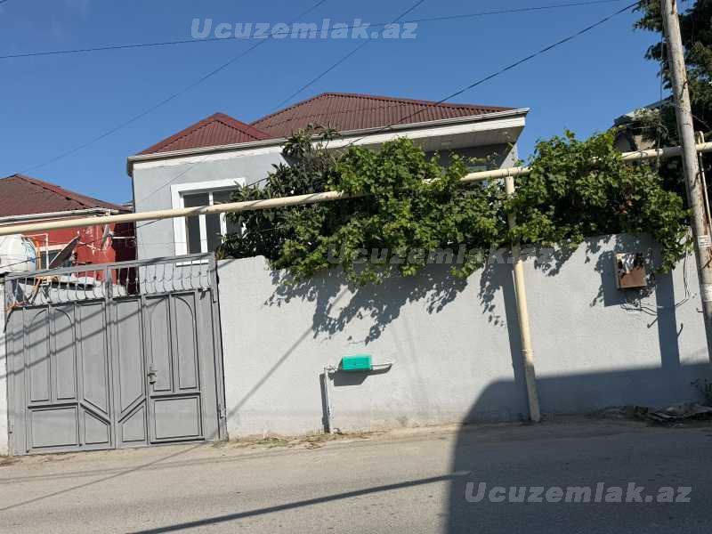 satilir-4-otaqli-heyet-evi-villa-baki-bineqedi-rayonu-bineqedi-qes-agamirek-sfahani-kucesi