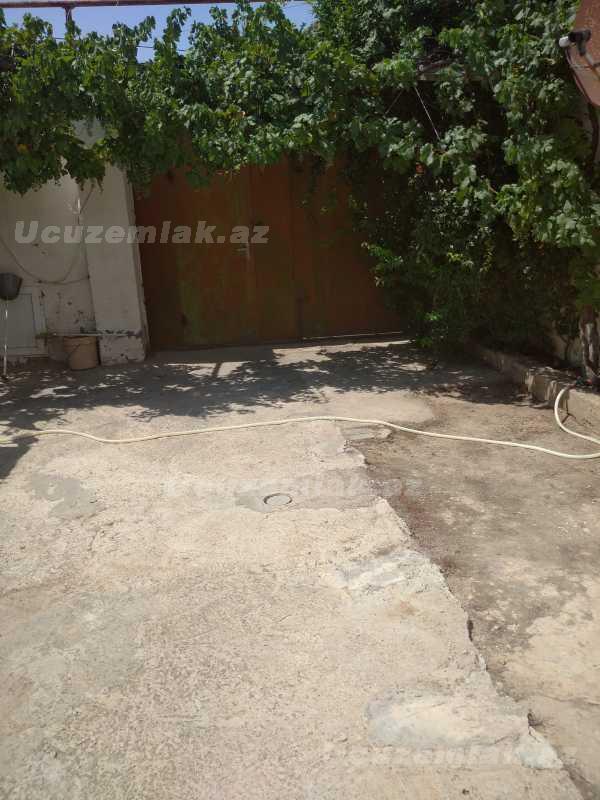 satilir-4-otaqli-heyet-evi-villa-baki-bineqedi-rayonu-bineqedi-qes-bineqedi