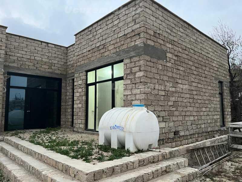 satilir-6-otaqli-heyet-evi-villa-baki-pirallahi-rayonu-pirallahi-salam-remontu-yari-biraz-hiss