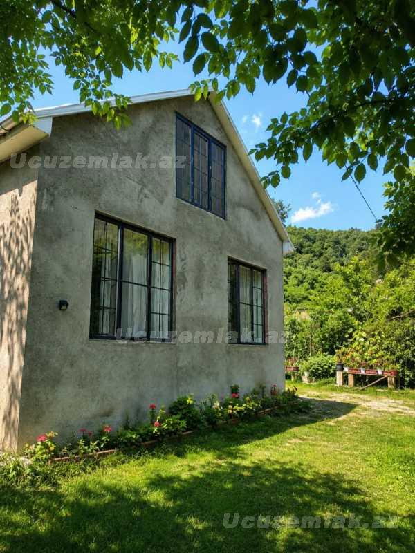 kiraye-gunluk-3-otaqli-heyet-evi-villa-lerik-lerik-rayonu-hamarmese-kend