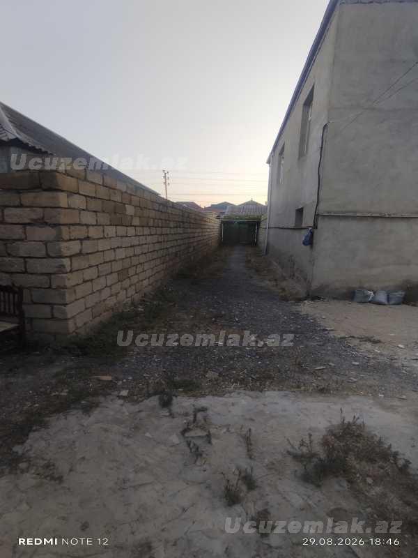 satilir-3-otaqli-heyet-evi-villa-abseron-masazir-mazasirda-heyder-eliyev-plaka