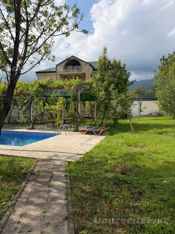 kiraye-ayliq-5-otaqli-obyekt-qebele-qebelenin-merkezi